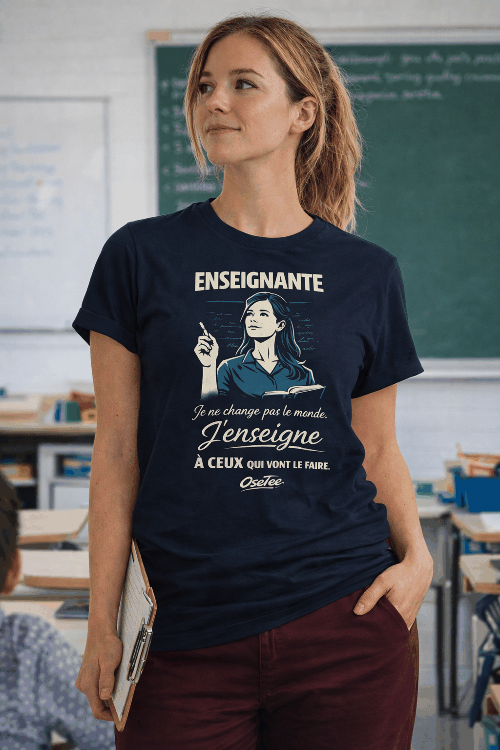 T-shirt unisexe classique Québec design Enseignante je ne change pas le monde
